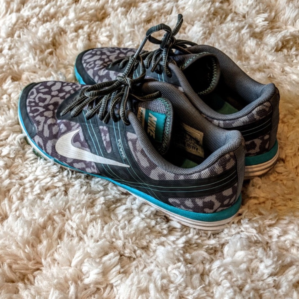 Cheetah print Nike Duel Fusion size 8